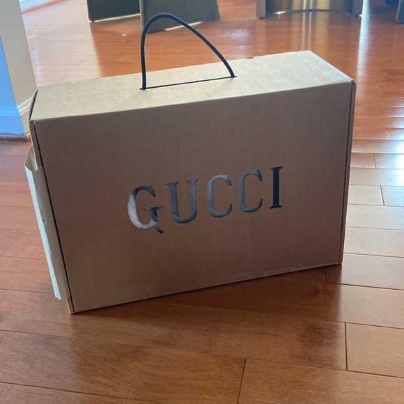 Gucci platform slides. 7-7.5 - Picture 10 of 15